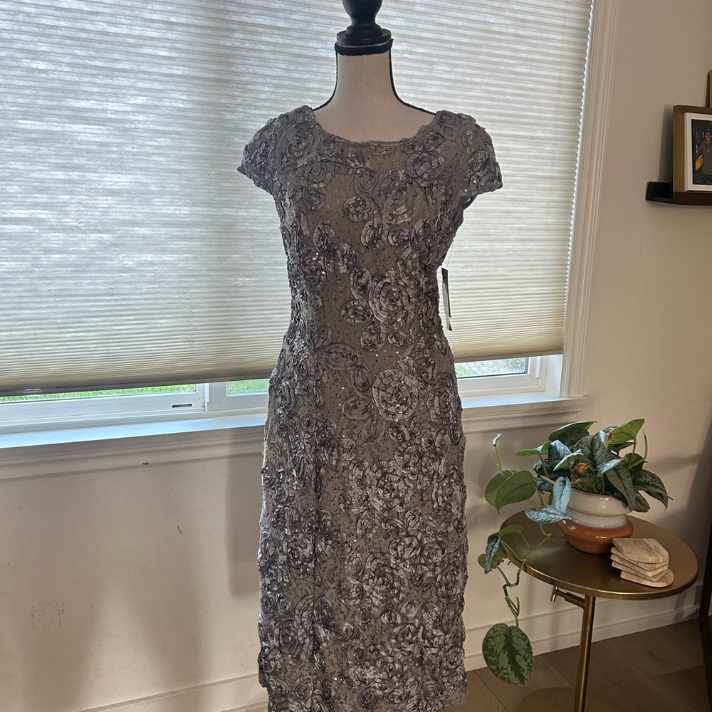 Alex Evenings Silver Floral Midi Dress